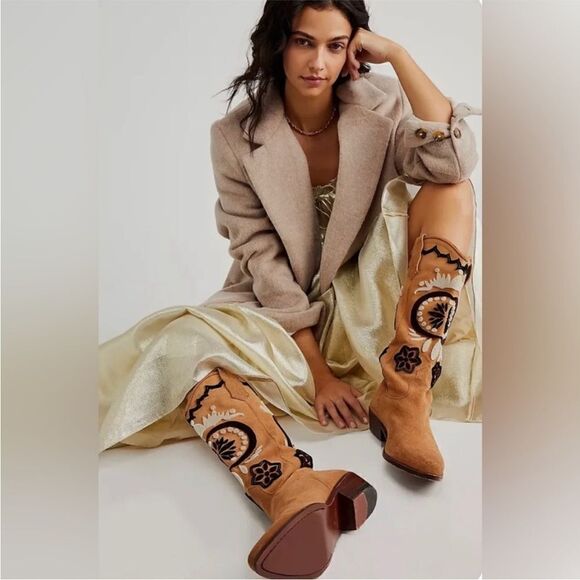 Free People Roundhouse Stitch Suede Embroidered Western Knee High Boots 38EU - Picture 1 of 10
